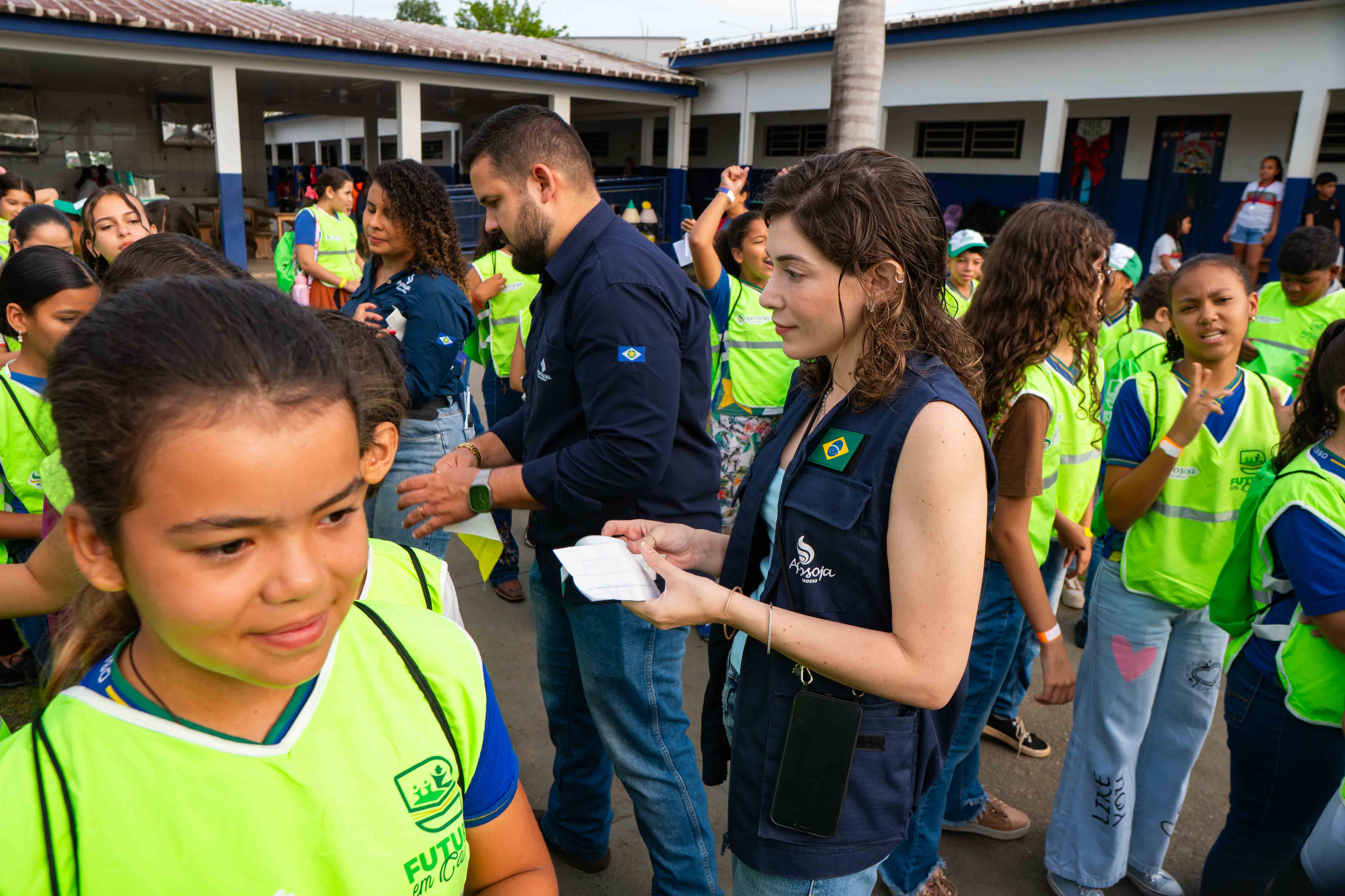 Última edição do Futuro em Campo 2025 leva crianças para vivência no agro em Juara